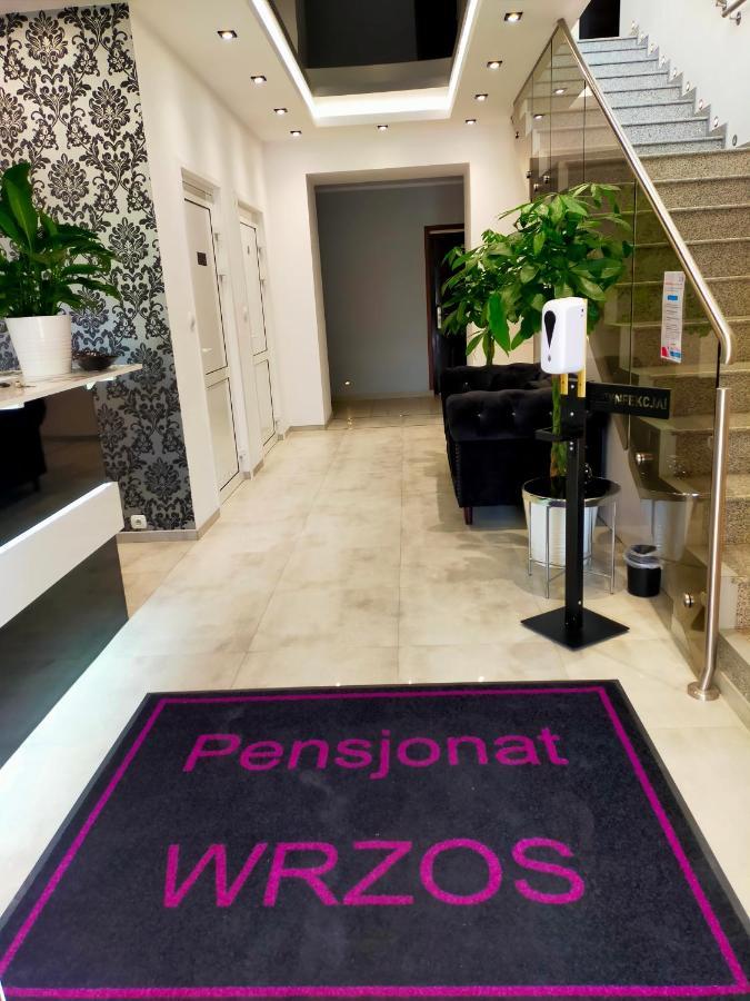 פוזנן Pensjonat Wrzos מראה חיצוני תמונה